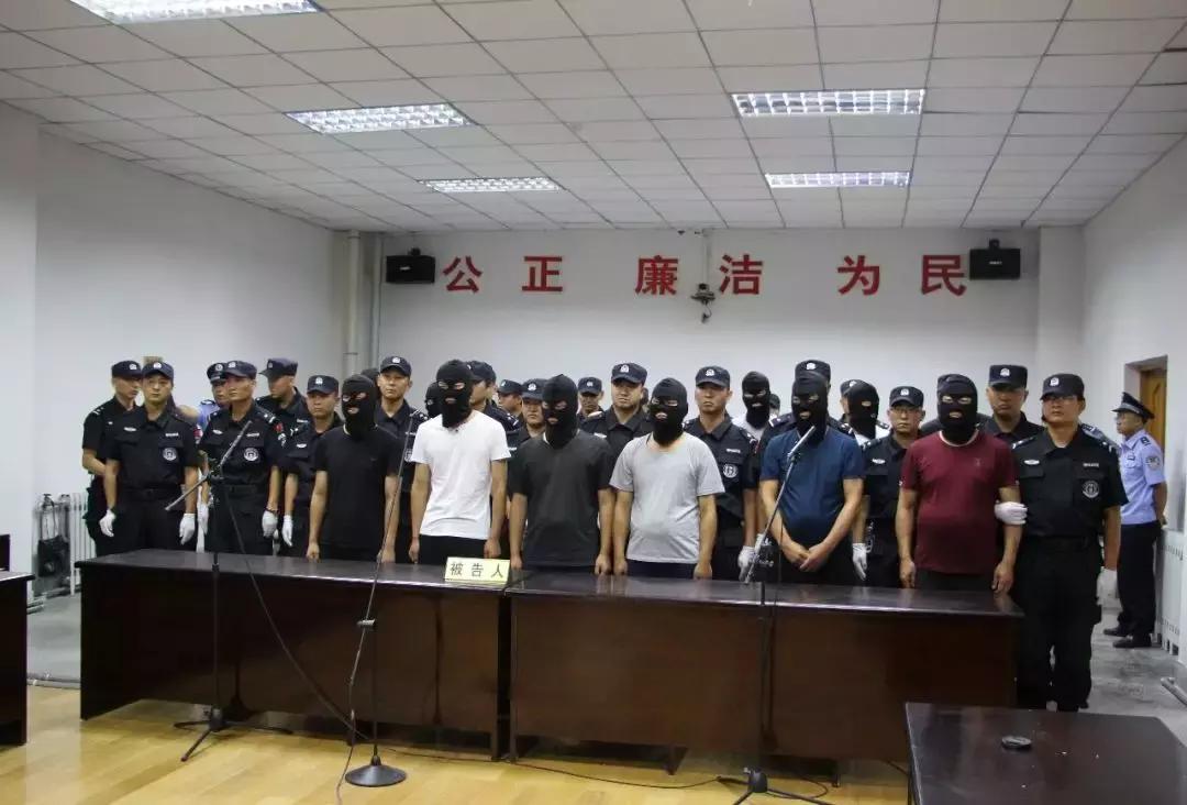 【扫黑除恶进行时】大快人心！甘肃这些涉黑涉恶团伙都判了多名“黑老大”领刑