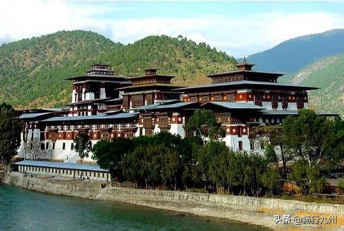 尼泊尔属于什么类型的国家,南亚国家尼泊尔农村