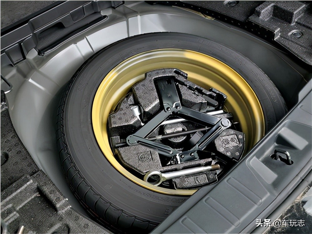 试驾第七代斯巴鲁森林人,2013斯巴鲁森林人手动挡试驾