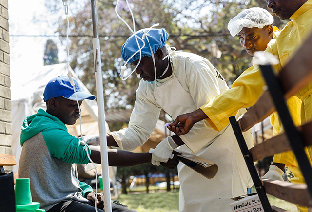 津巴布韦人为什么爱喝止咳糖浆,津巴布韦的少年都迷上了止咳糖浆
