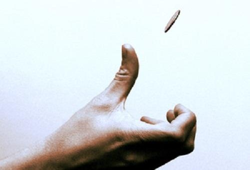 裁判抛硬币是什么硬币,裁判抛硬币买可乐