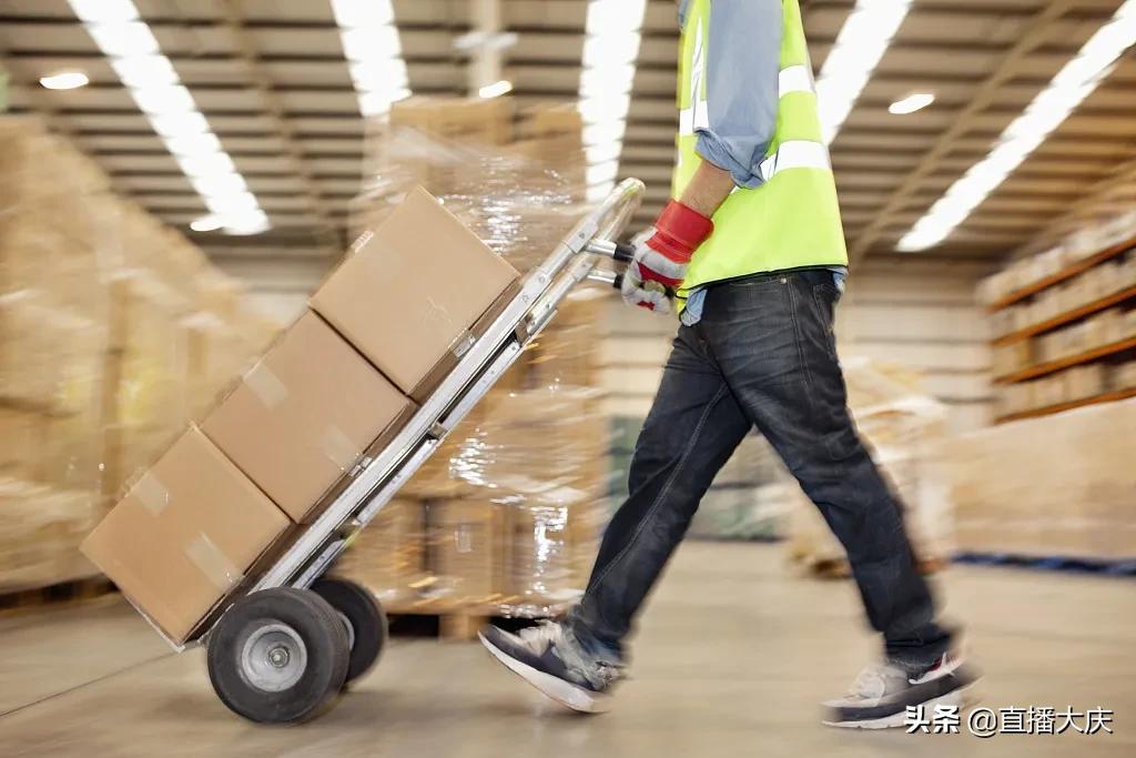 快递公司集体涨价的逻辑,所有快递公司快递涨价新闻