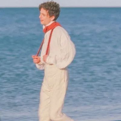 男生会用什么理由亲女朋友,男生为什么想要亲女朋友