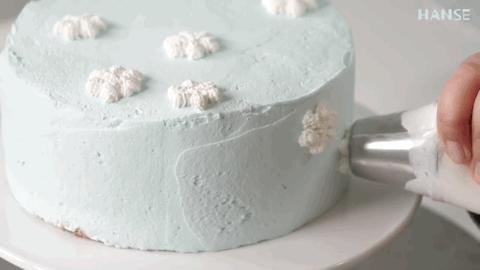 怎样才能使奶油不塌陷,淡奶油高温不化的秘诀