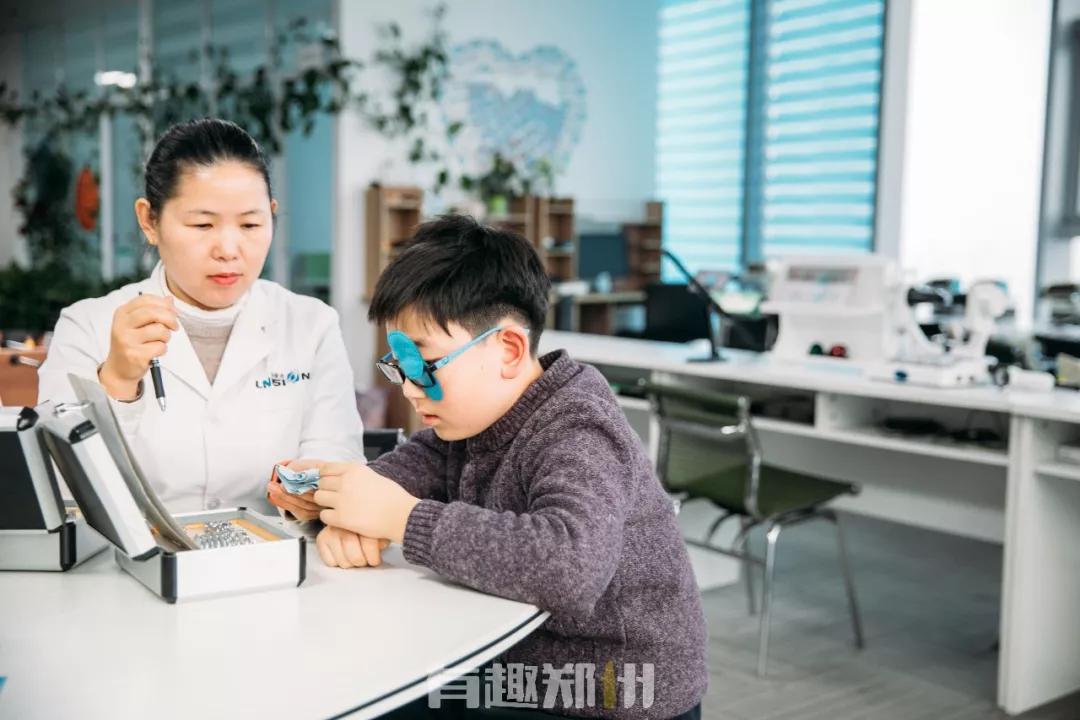 青少年如何快速摆脱近视,怎么能让孩子告别近视眼