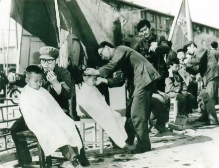 80年代中国人的精神面貌,80年代人们的精神面貌