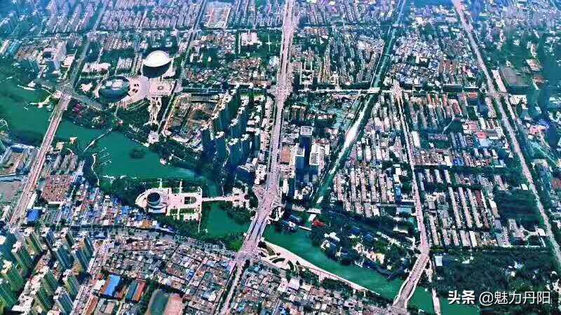 红旗飘扬春潮涌,专题片解说词——菏泽市开发区丹阳街道科学发展纪实