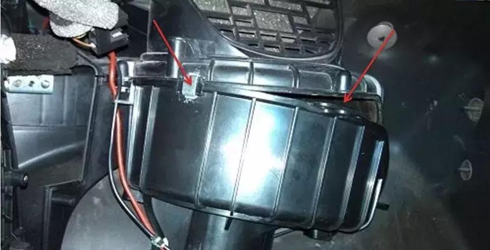 多效汽车空调滤清器怎么拆下来,环保汽车空调滤清器更换教程