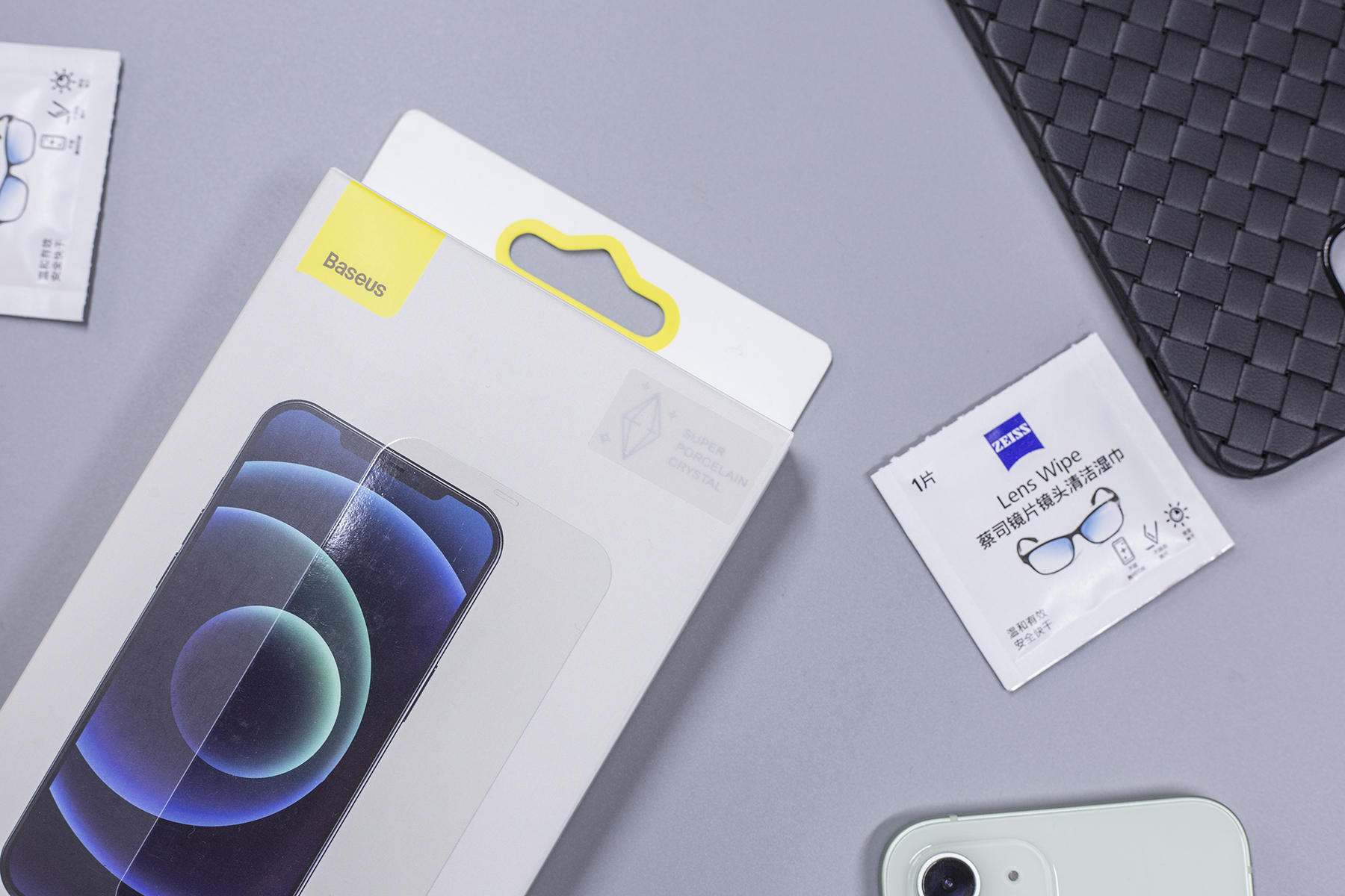 iphone超瓷晶贴膜,iphone超瓷晶玻璃用贴膜吗