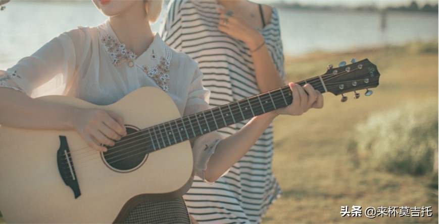 1000元左右的吉他哪个品牌的好,吉他选购推荐1000元到2000元