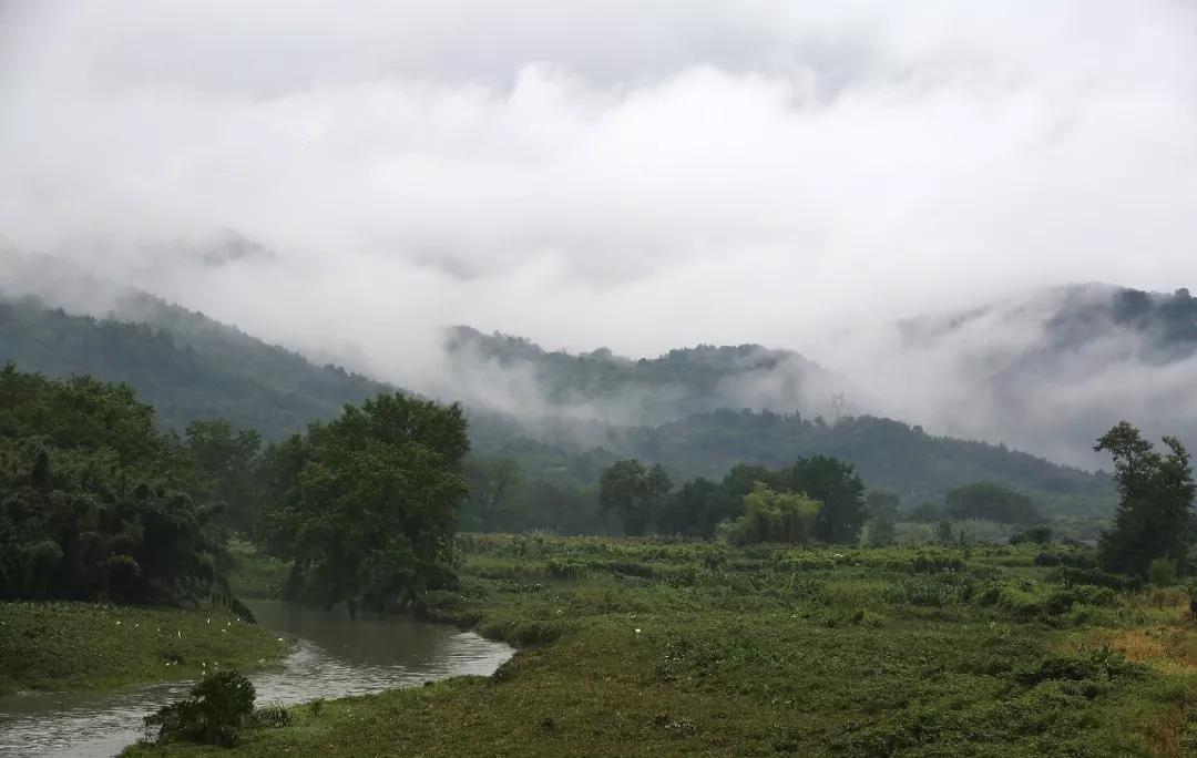 雅漾第几步护肤,雅漾去红产品