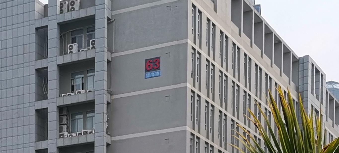 2999的荣耀v20值得购买吗,2999的荣耀v20对比华为mate20