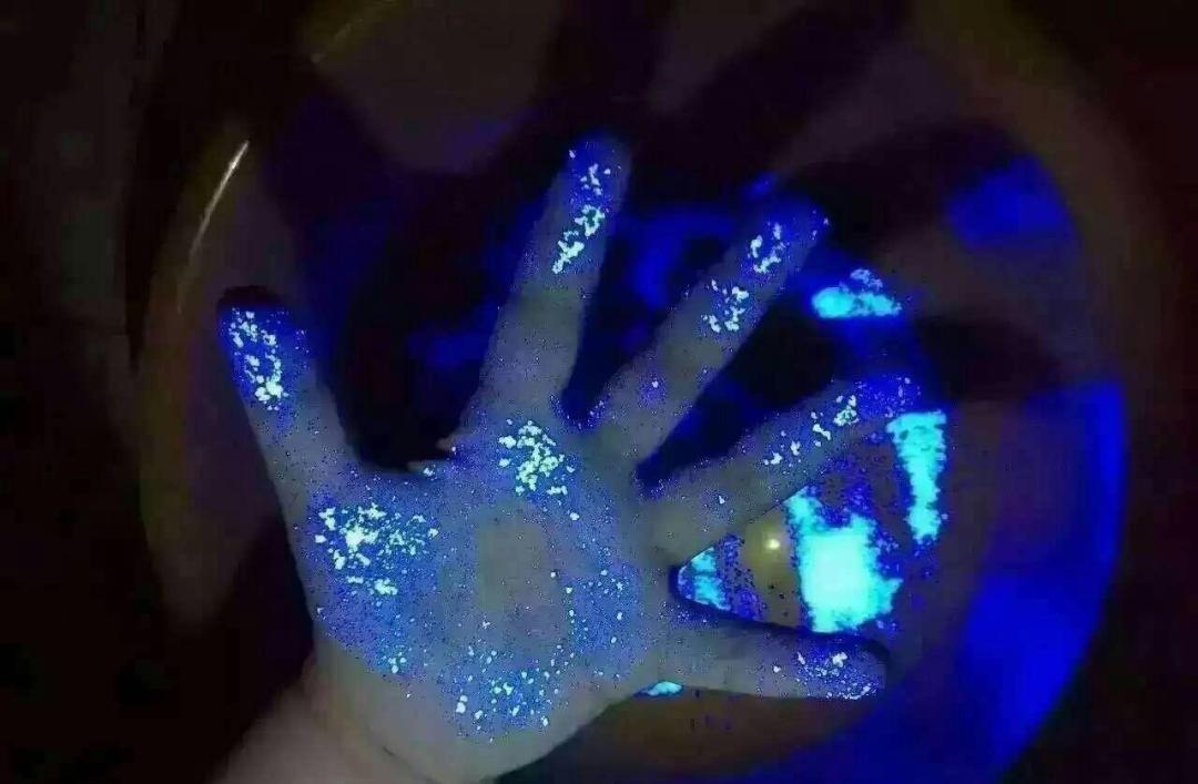 洗衣液荧光剂曝光,液体荧光剂有毒吗