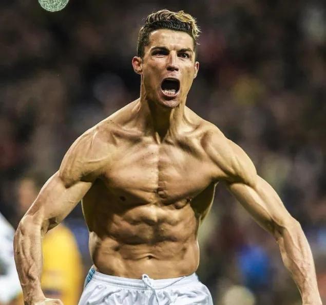 足坛十大强力锋霸,足坛五大肌霸球员