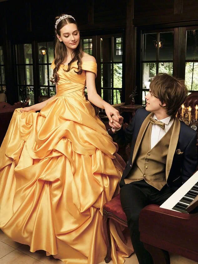 迪士尼公主华丽礼服,迪士尼公主礼服开箱