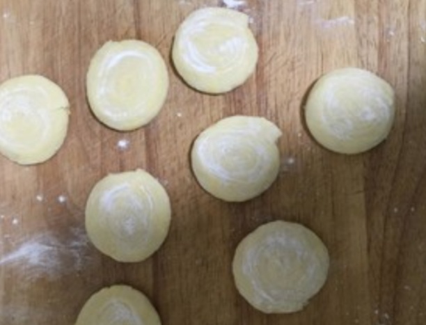 蛋挞别再买了教您在家自己做做法,蛋挞不用挞皮和黄油