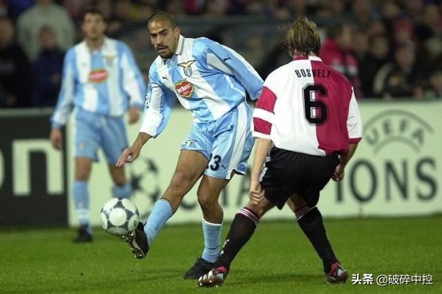 是习惯还是暗藏玄机，除了托蒂，还有哪些球员喜欢把球袜拉到一半