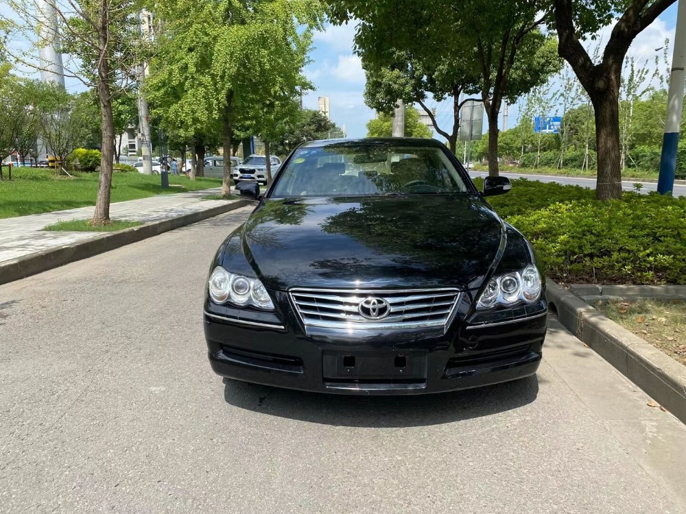 10年丰田锐志值多少钱,10年丰田锐志