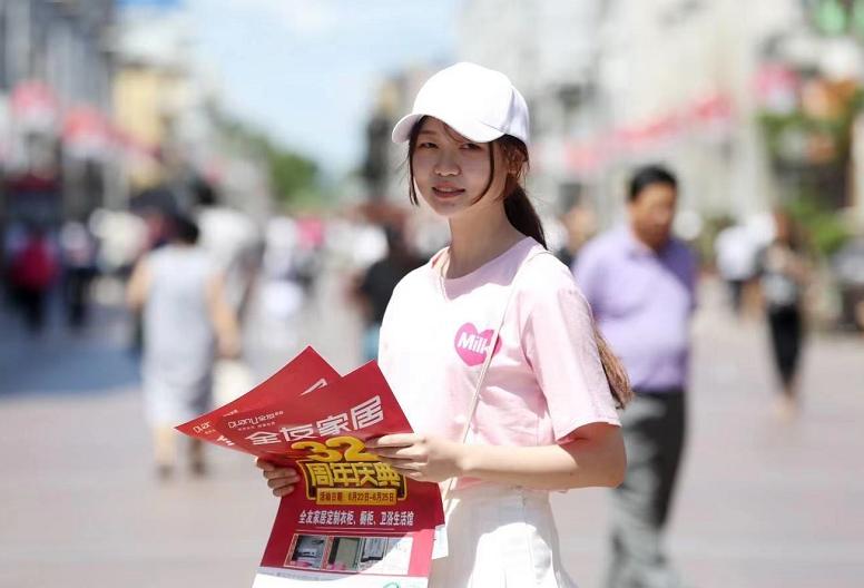 大学生与父母聊天记录,大学生和父母温馨的聊天记录