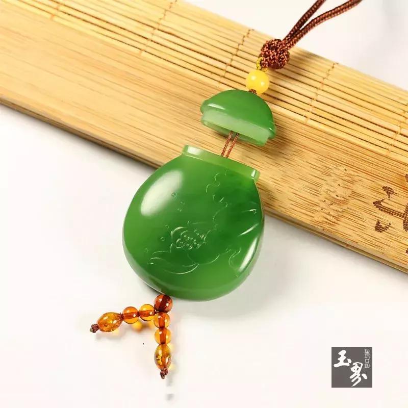 玉雕香筒,玉雕香囊