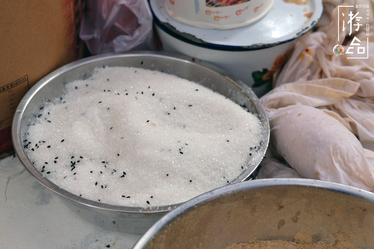 一年只休息2天，她坚持做了14年糯米团，美食背后有温情也有无奈