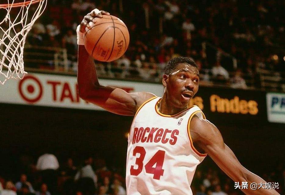 大卫罗宾逊是四大中锋最差的吗,大卫罗宾逊在四中锋里排第几