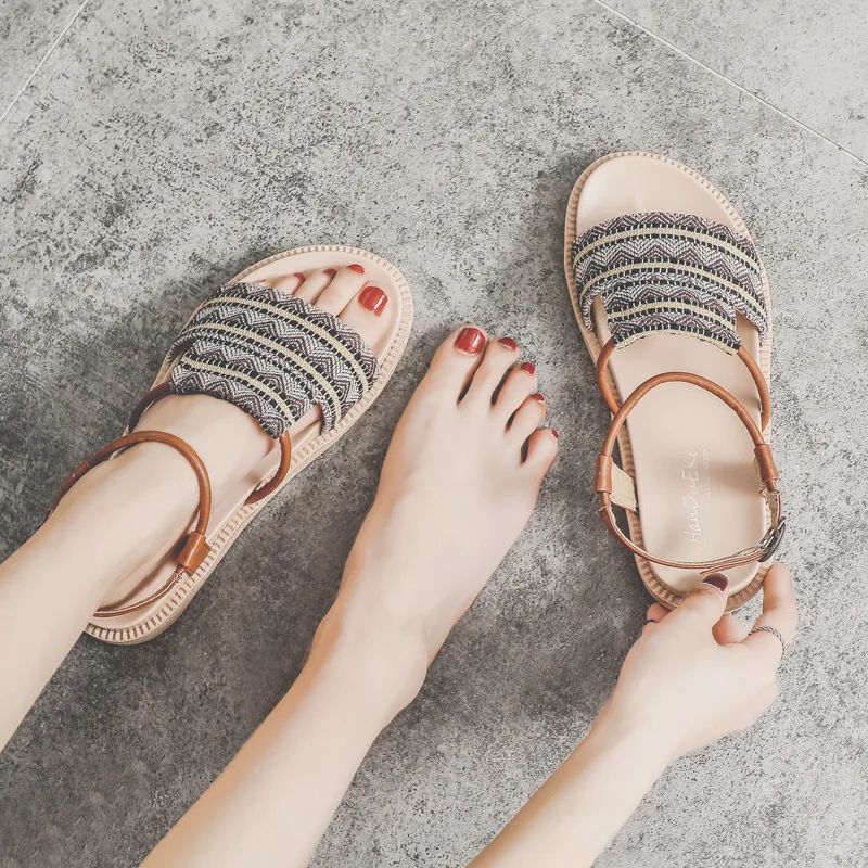 大码休闲女凉鞋新款2022爆款正品,品牌女凉鞋断码清仓特价正品秒杀