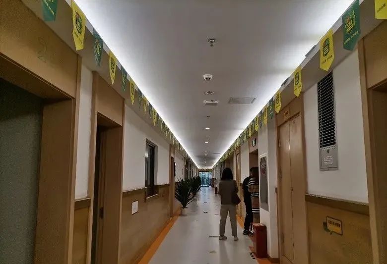 各大重庆学校宿舍,重庆宿舍条件比较好的学校