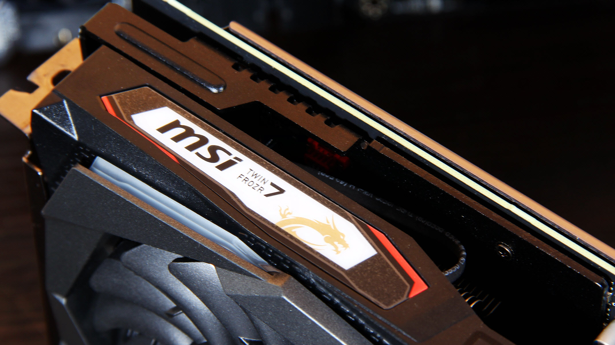 跳动的电竞之心，微星2060SUPER魔龙显卡评测