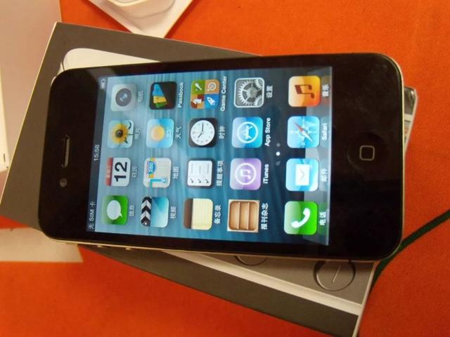 现在的手机为什么用几年就会卡,为什么手机用几年就卡的不行了