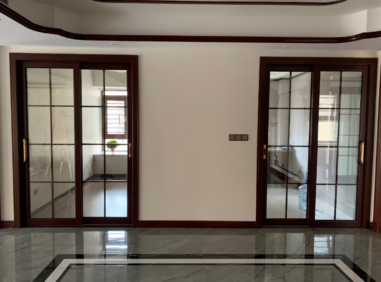 门窗十大品牌照片,门窗十大品牌前100名