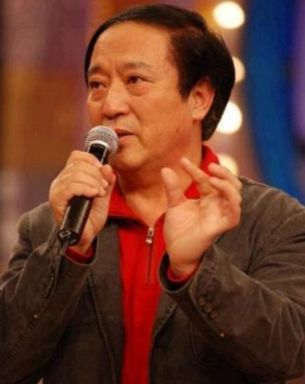 牛群为什么退出央视舞台,2000年为什么牛群不搭档