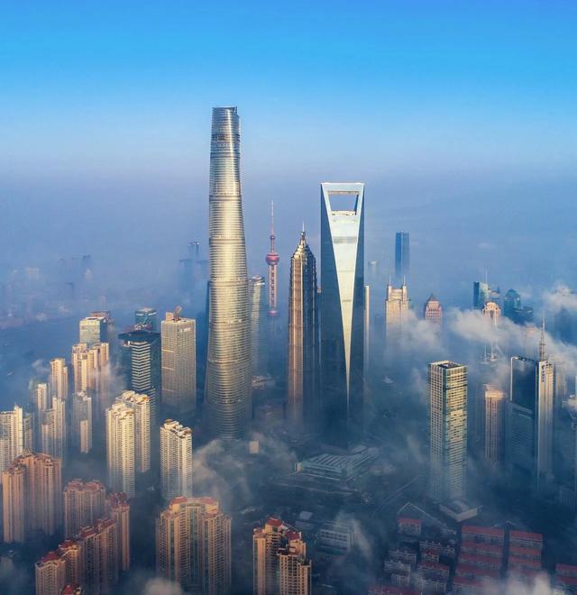 钱不能存银行要存哪里,未来钱是放股市好还是买房好