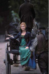 《名利场》：女人的幸福感，不可寄于情感之上