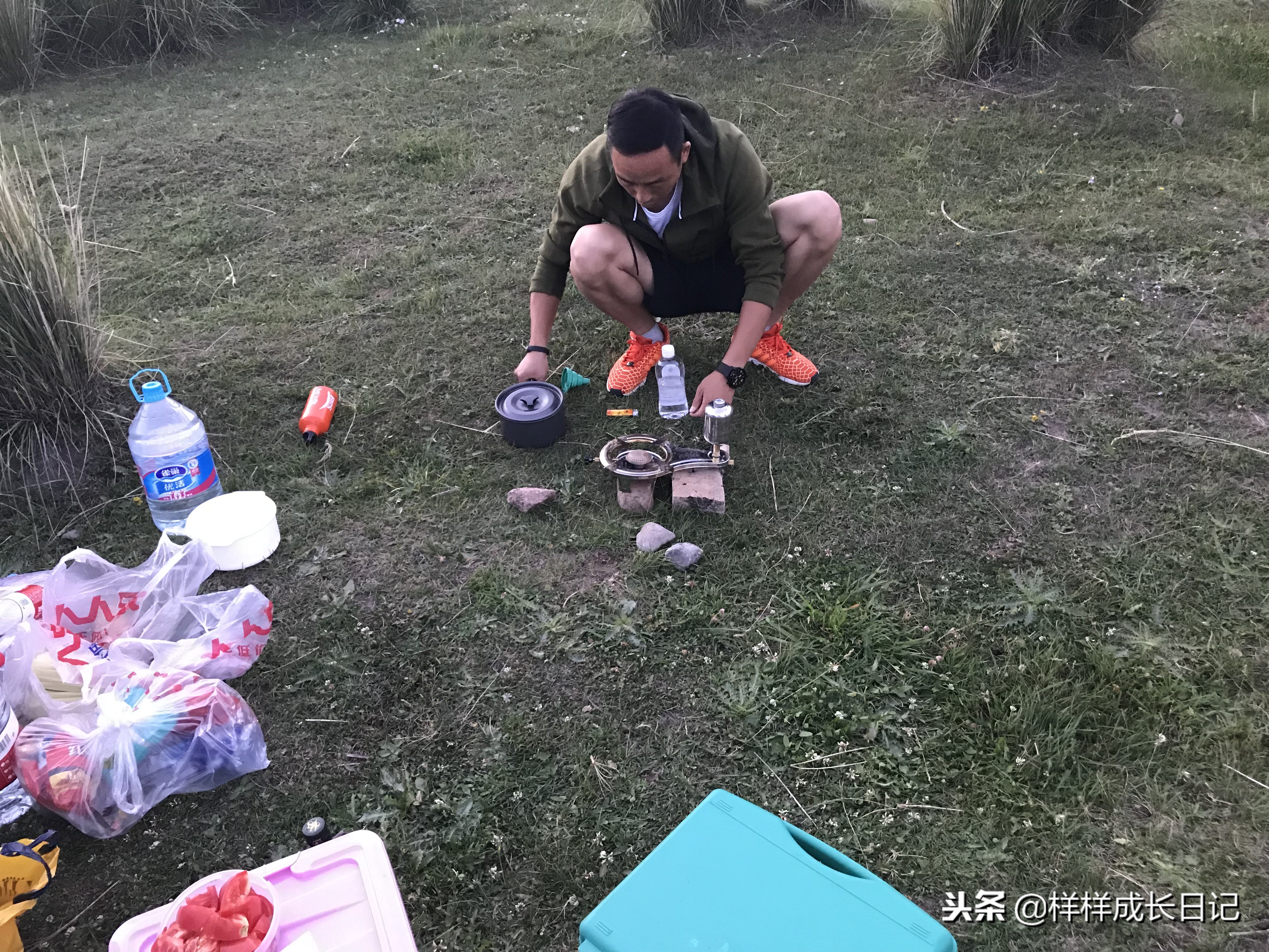 一家三口新疆伊犁旅游,自驾游霍尔果斯路线攻略