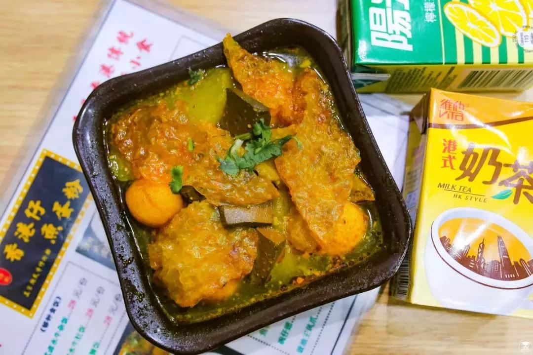 扎根杭州20年的香港人用一碗鱼丸粗面，带你来到了香港街头