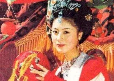 马兰：演唐僧母亲全剧无台词，30岁插足余秋雨婚姻，今如何