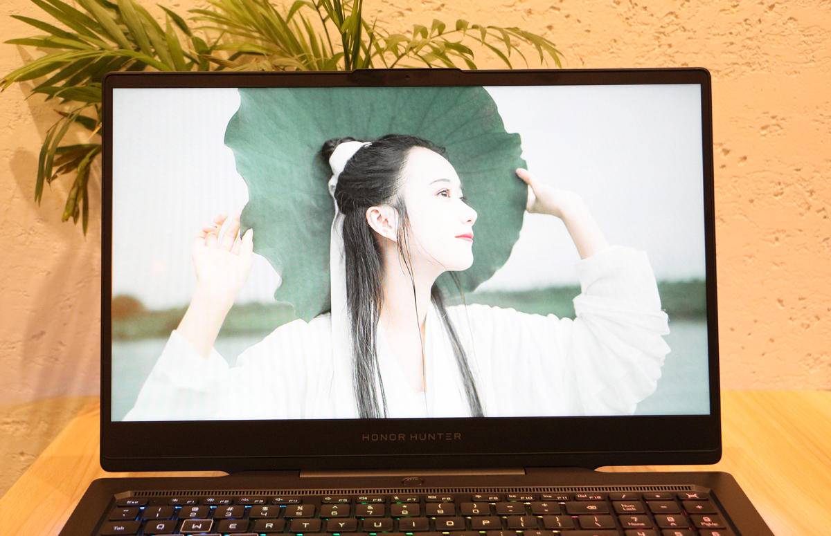 荣耀猎人笔记本游戏本配置,荣耀猎人游戏本评测