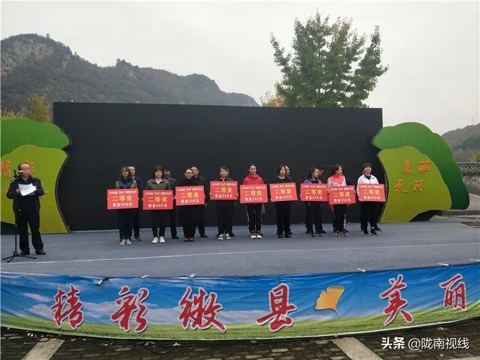 椋庡摜寰掓鐩存挱,闄囧崡椋庡摜璧勮