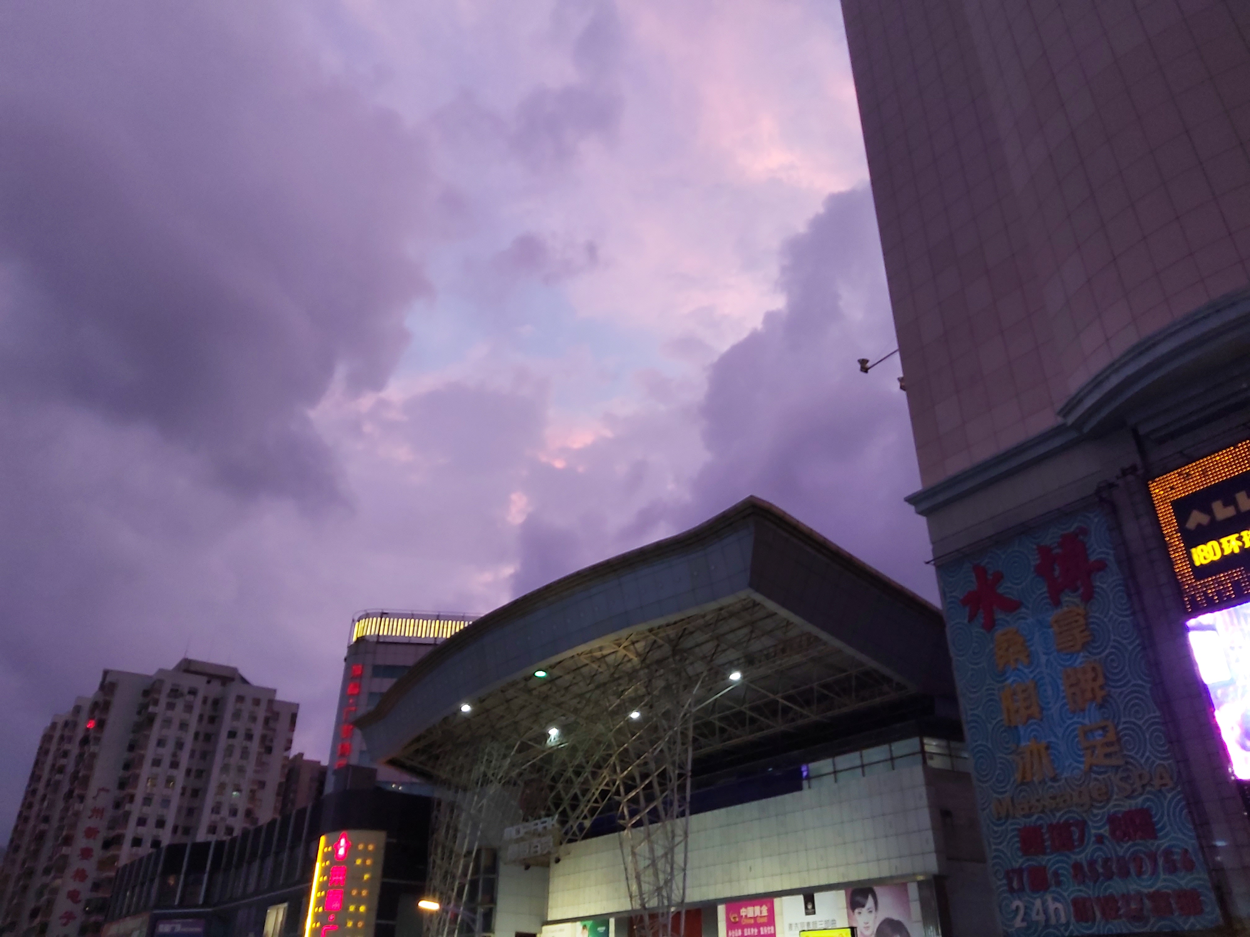 三星a60性价比,三星a607寸评测