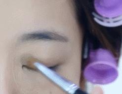 怎么避免眼妆脏,怎样防止眼妆脱落