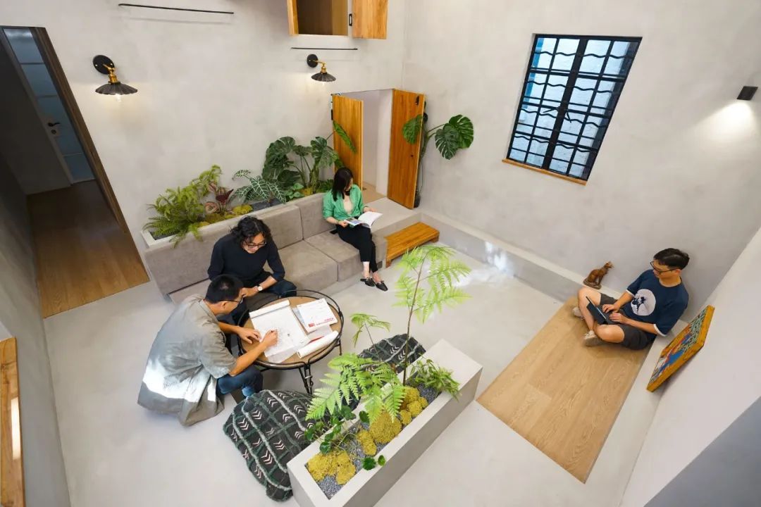 4个好友买了联排别墅,四个朋友改造上海出租房