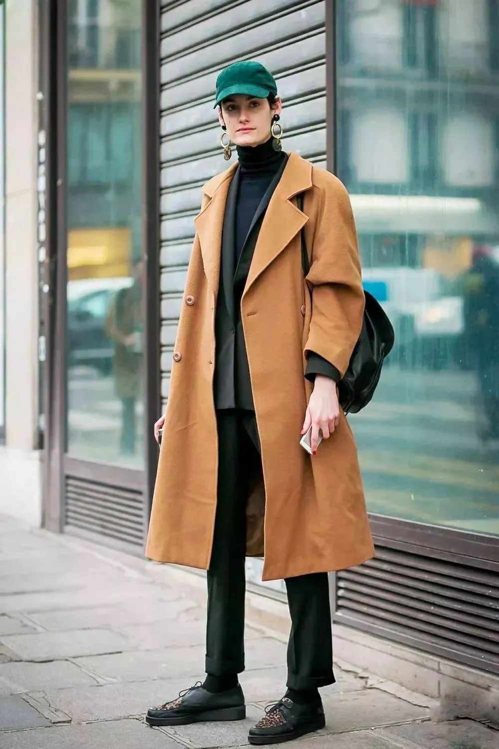 小个子怎么把大衣穿的好看,小个子穿衣没气场怎么办