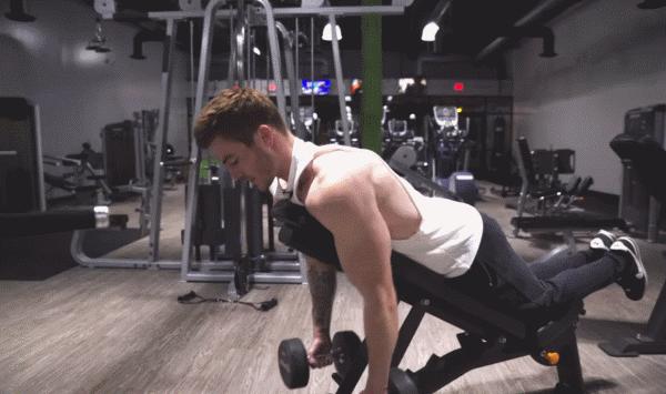 居家哑铃背部训练动作大全,哑铃练背部肌肉最快最有效的方法