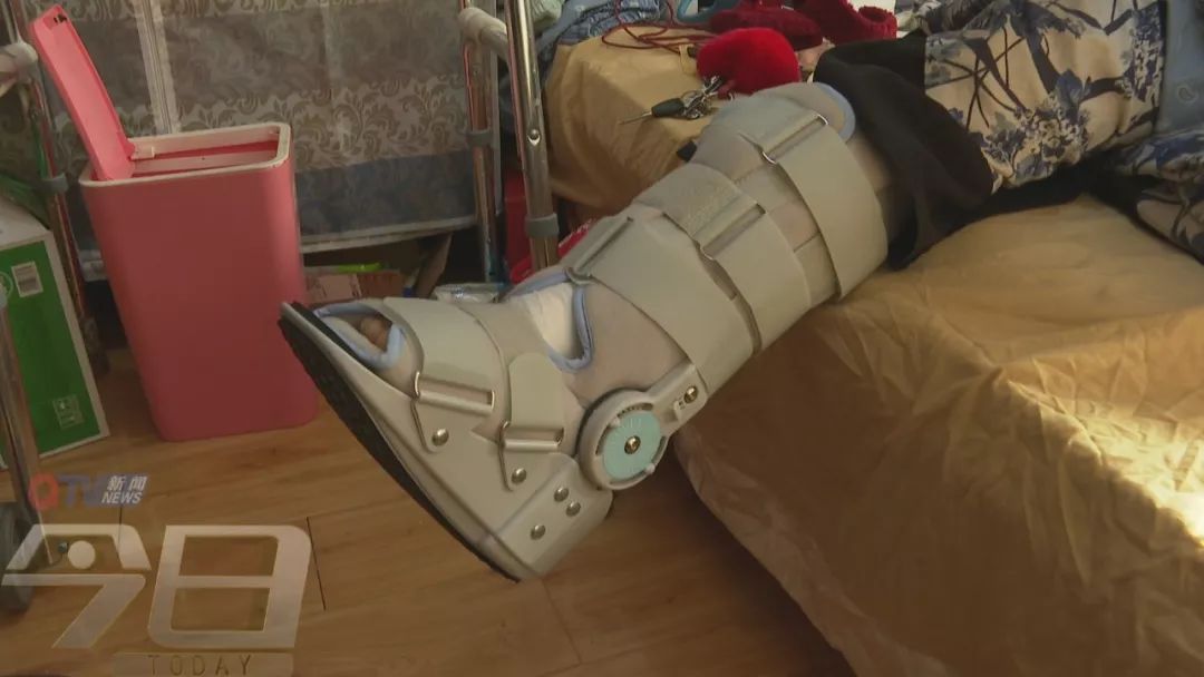 娲椾釜婢℃妸鎵嬫憯鏂簡8鏍圭瓔,娲椾釜婢℃憯浜嗕竴璺ら鎶樹簡