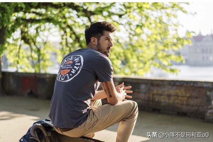 男士穿搭夏季大牌,夏季男士衣服穿搭讲解