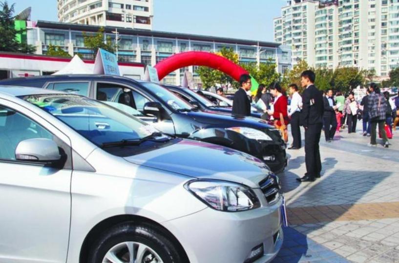 不懂车的人买车要注意什么,新手买车时该怎么看自己的车