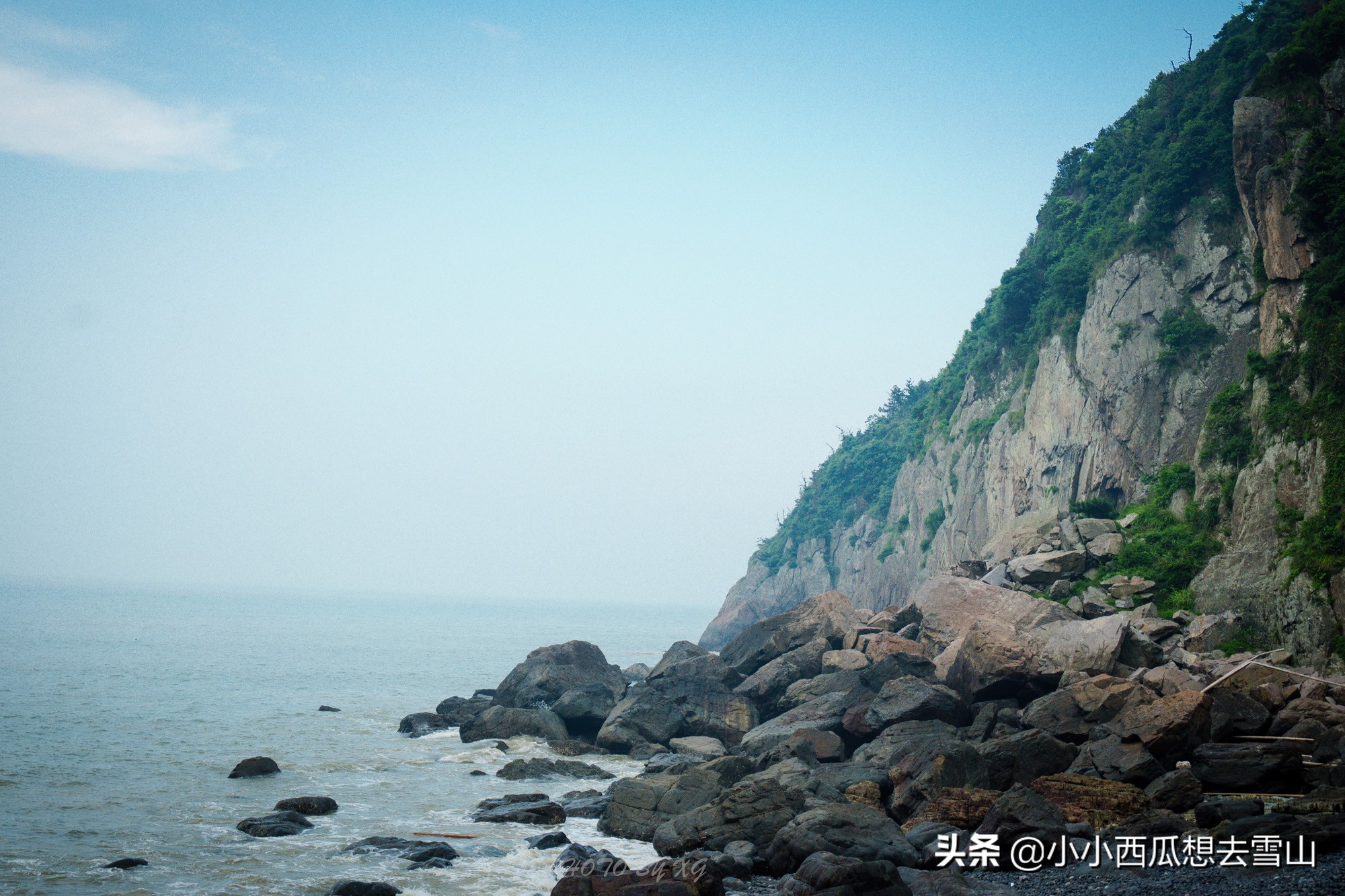 浙江苍南最美的海湾，有如夏威夷一样曼妙的黄金海岸线，极为小众
