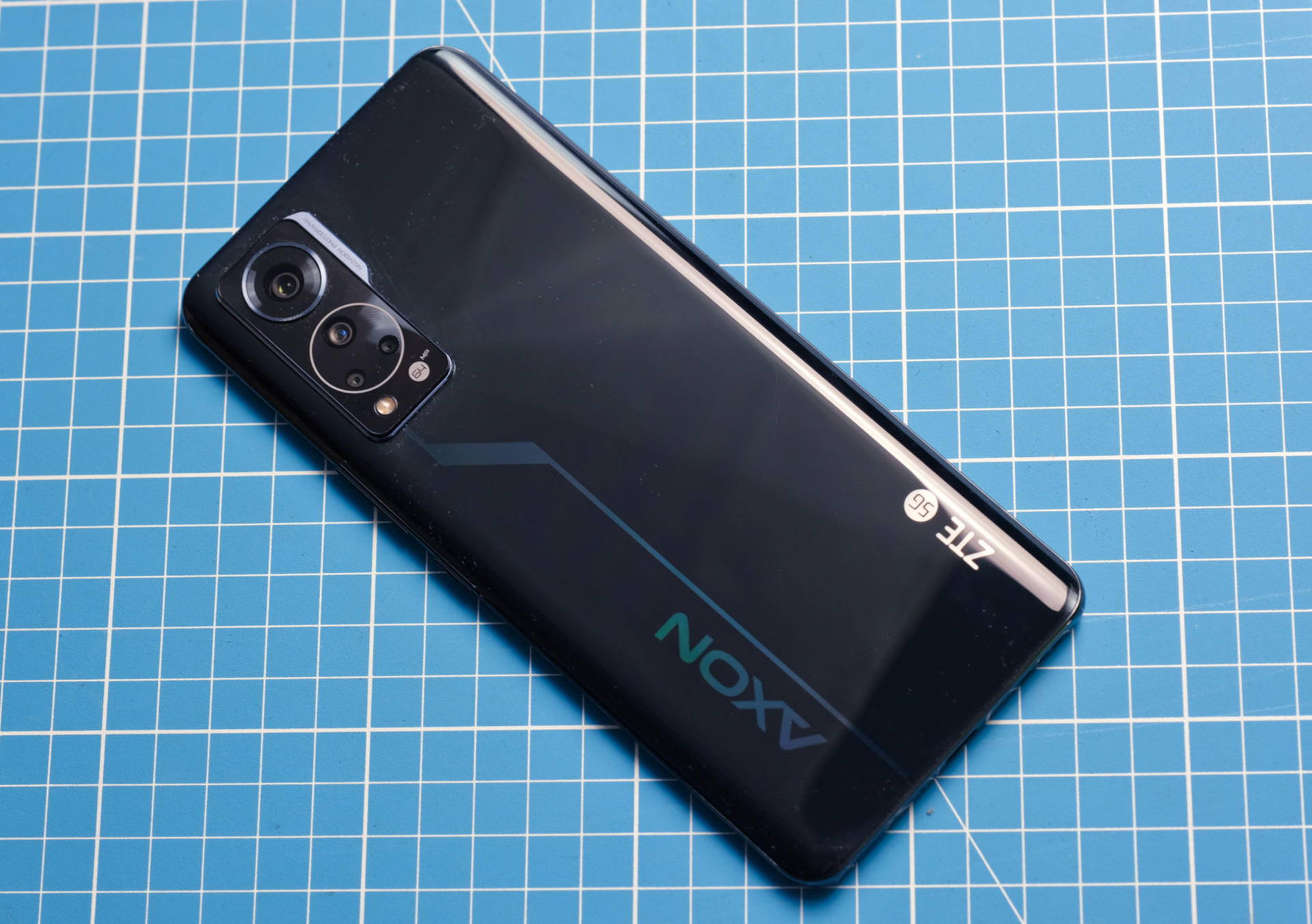 中兴axon30屏下版发布会全程回顾,中兴axon30和中兴axon20对比