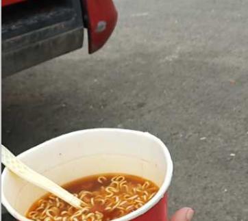 关爱卡友，从免费送餐开始